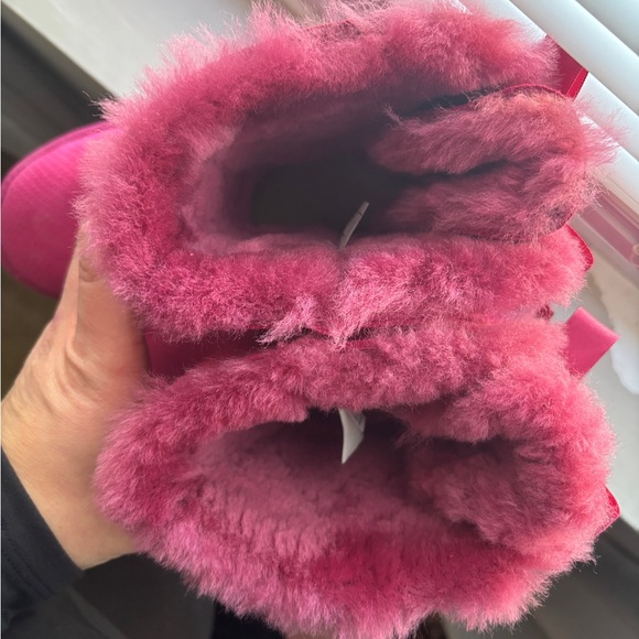 UGG Pink Bailey bow boots for women - Picture 8 of 11